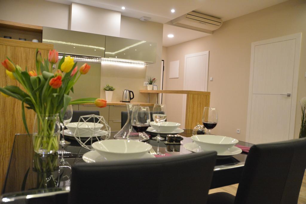 Holiday Apartments Browar Lubicz Krakow Stare Miasto المظهر الخارجي الصورة