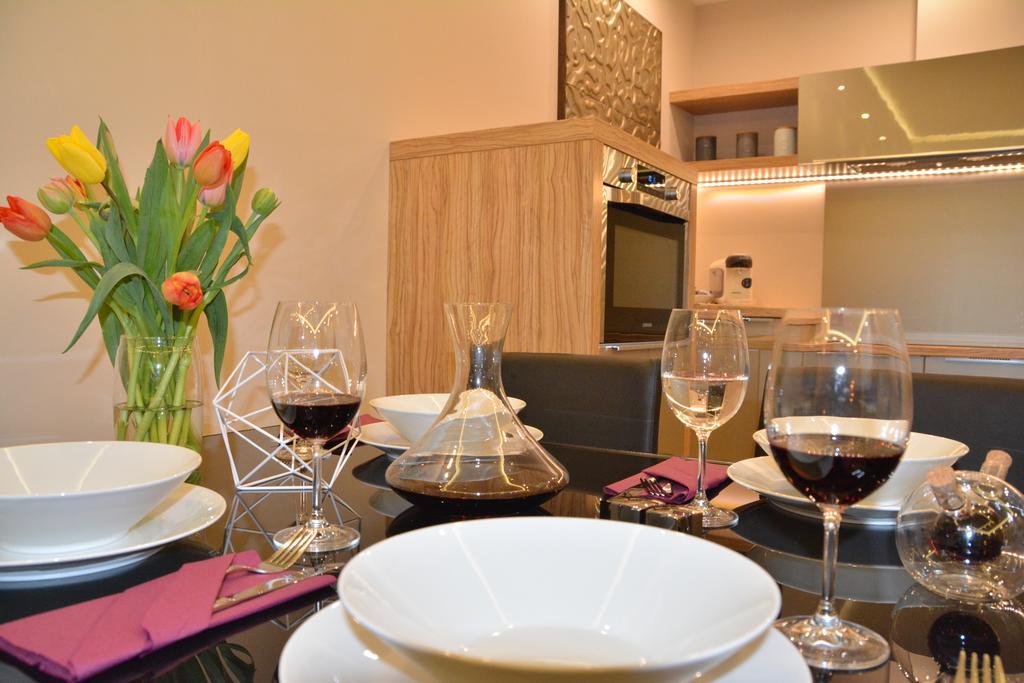 Holiday Apartments Browar Lubicz Krakow Stare Miasto المظهر الخارجي الصورة